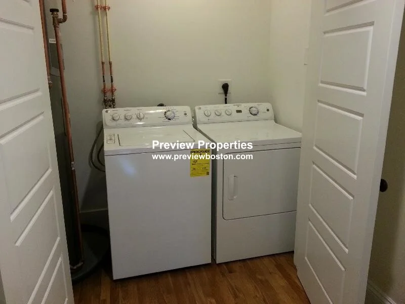 3 bed, 3 bath apartment for rent at 84 Linden St Unit 2P, Allston — photo 3 of 14