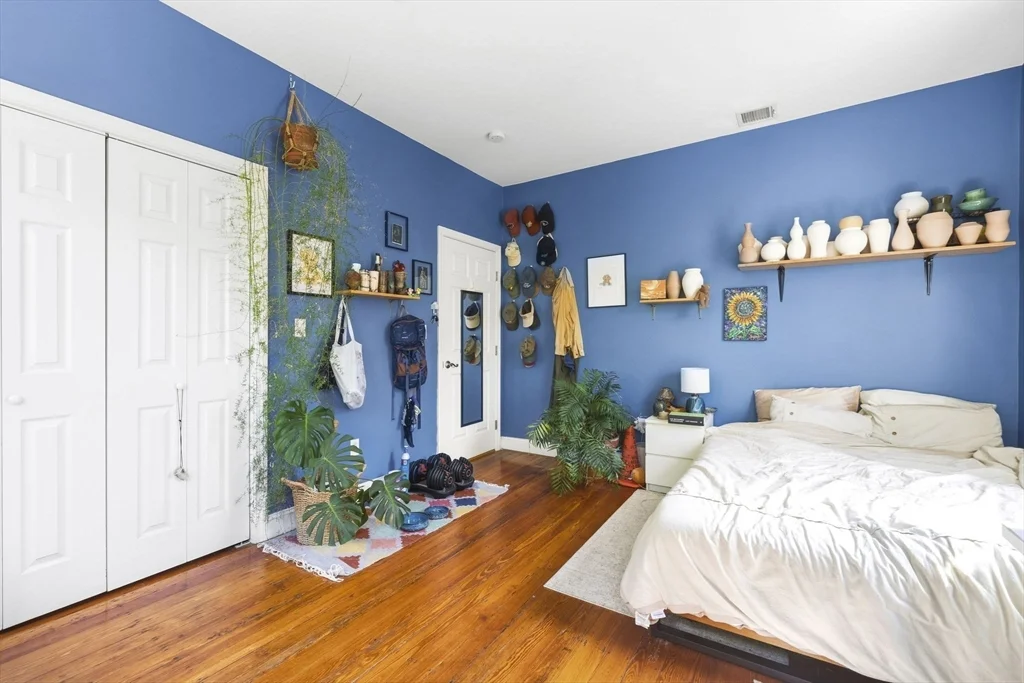 3 bed, 1 bath apartment for rent at 84 Line St Unit 2, Union Square — photo 12 of 19