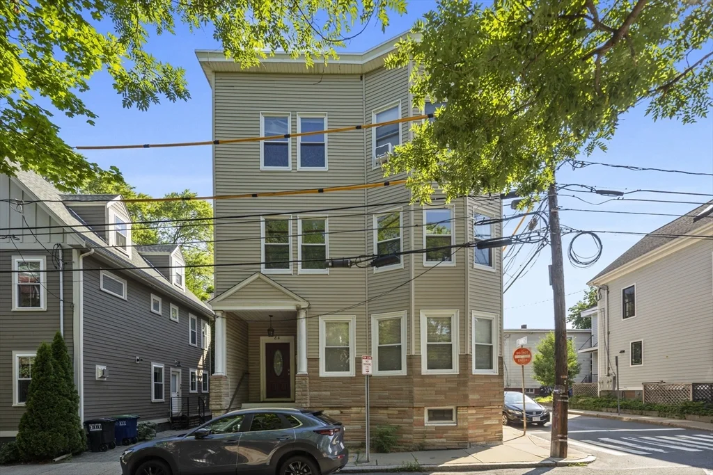 3 bed, 1 bath apartment for rent at 84 Line St Unit 2, Union Square — photo 1 of 19