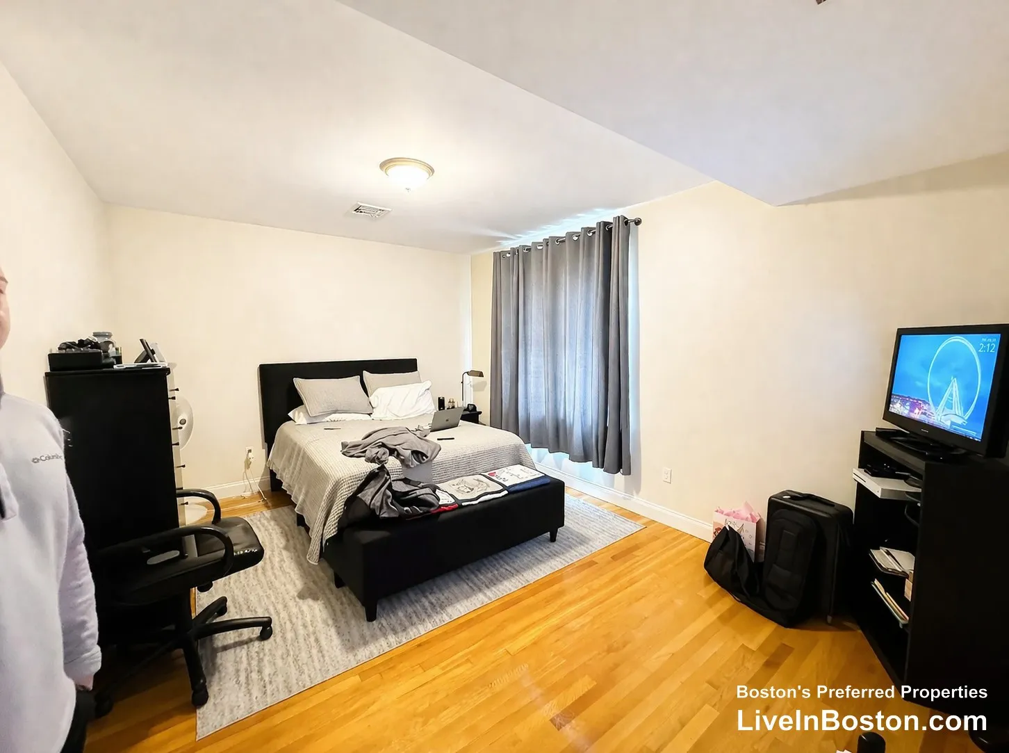 6 bed, 3 bath apartment for rent at 84 Litchfield St Unit 84, Brighton — photo 5 of 8
