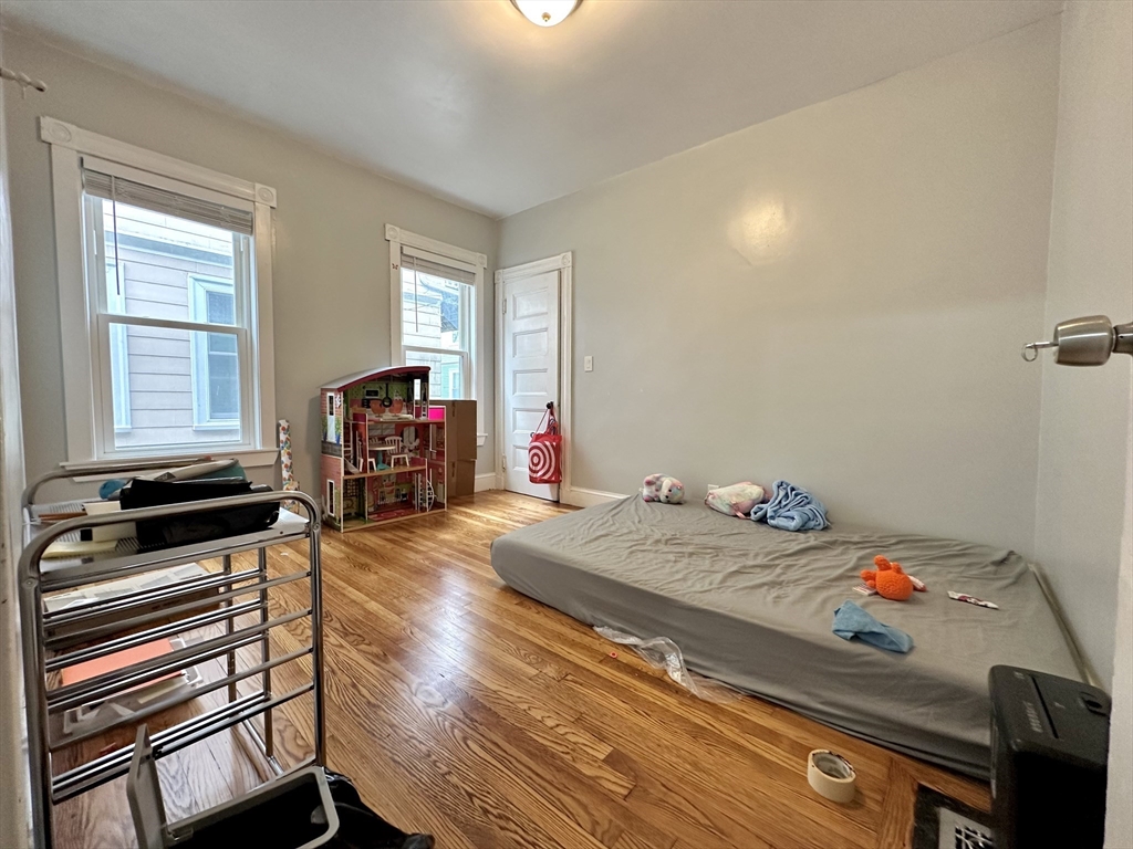 2 bed, 1 bath apartment for rent at 84 Lonsdale St Unit 1, Dorchester — photo 13 of 17