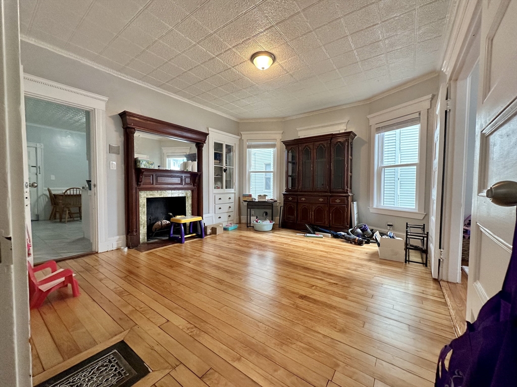 2 bed, 1 bath apartment for rent at 84 Lonsdale St Unit 1, Dorchester — photo 4 of 17