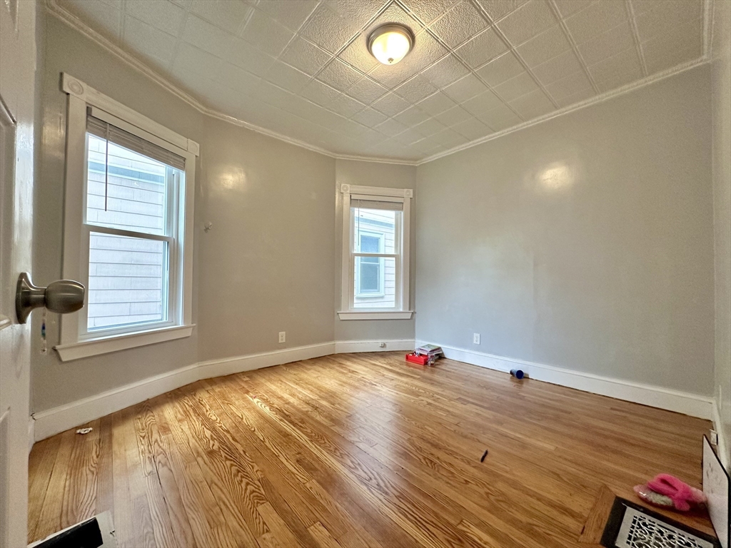 2 bed, 1 bath apartment for rent at 84 Lonsdale St Unit 1, Dorchester — photo 10 of 17