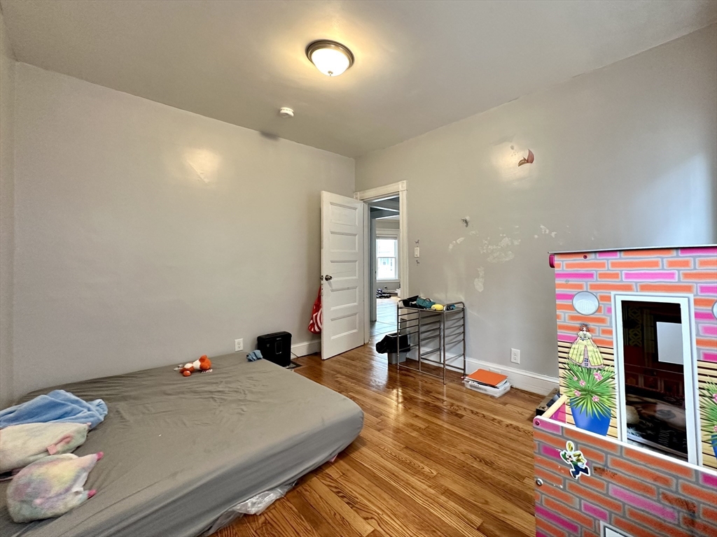 2 bed, 1 bath apartment for rent at 84 Lonsdale St Unit 1, Dorchester — photo 14 of 17