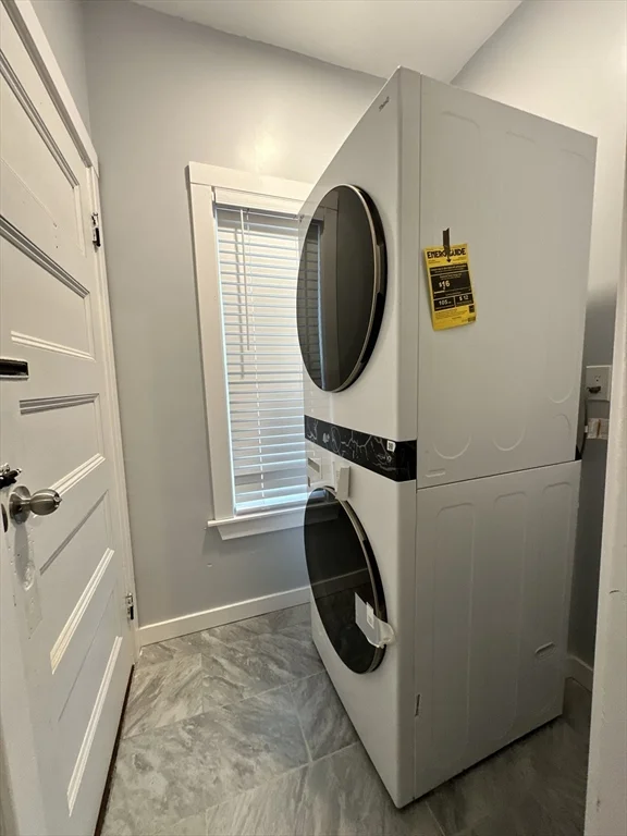 4 bed, 1 bath apartment for rent at 84 Lonsdale St Unit 2, Dorchester — photo 16 of 18
