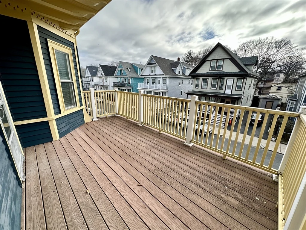 4 bed, 1 bath apartment for rent at 84 Lonsdale St Unit 2, Dorchester — photo 10 of 18