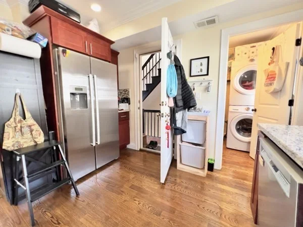 3 bed, 1 bath apartment for rent at 84 Maple St Unit 2, West Roxbury — photo 17 of 19