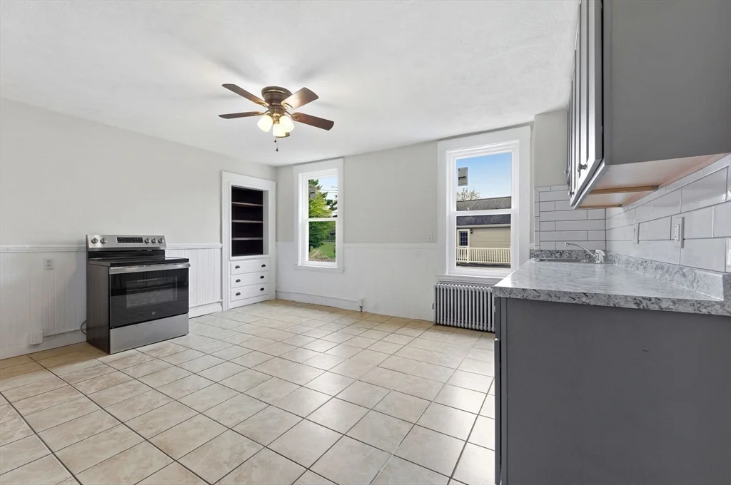 2 bed, 1 bath apartment for rent at 84 Margin St Unit 2, Peabody — photo 4 of 28
