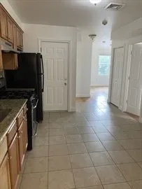 2 bed, 1 bath apartment for rent at 84 Maverick St Unit 5, East Boston — photo 3 of 8