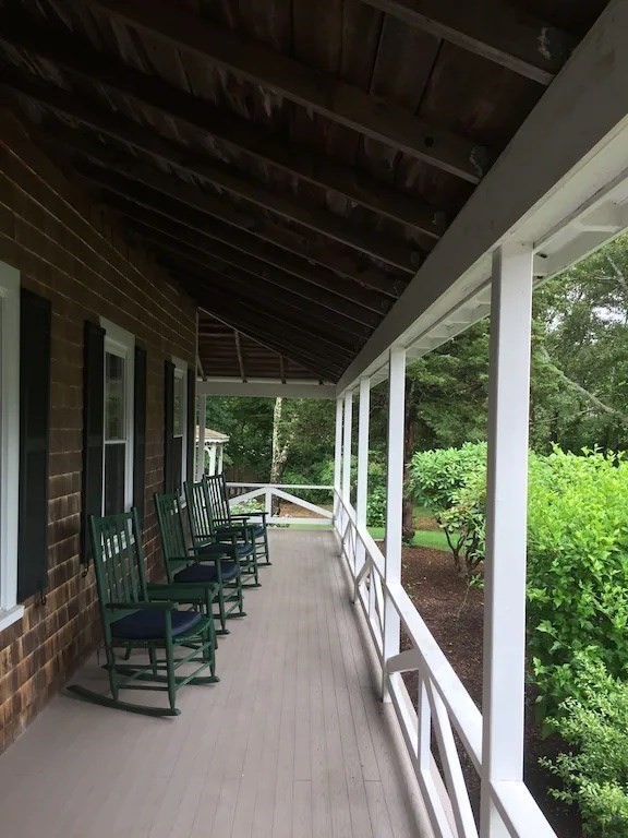 4 bed, 1 bath apartment for rent at 84 Mayflower Rd, Sagamore Beach — photo 20 of 23