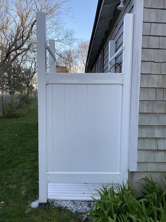 4 bed, 1 bath apartment for rent at 84 Mayflower Rd, Sagamore Beach — photo 19 of 23