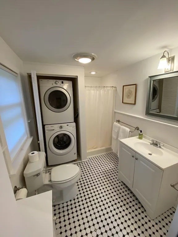 4 bed, 1 bath apartment for rent at 84 Mayflower Rd, Sagamore Beach — photo 10 of 23