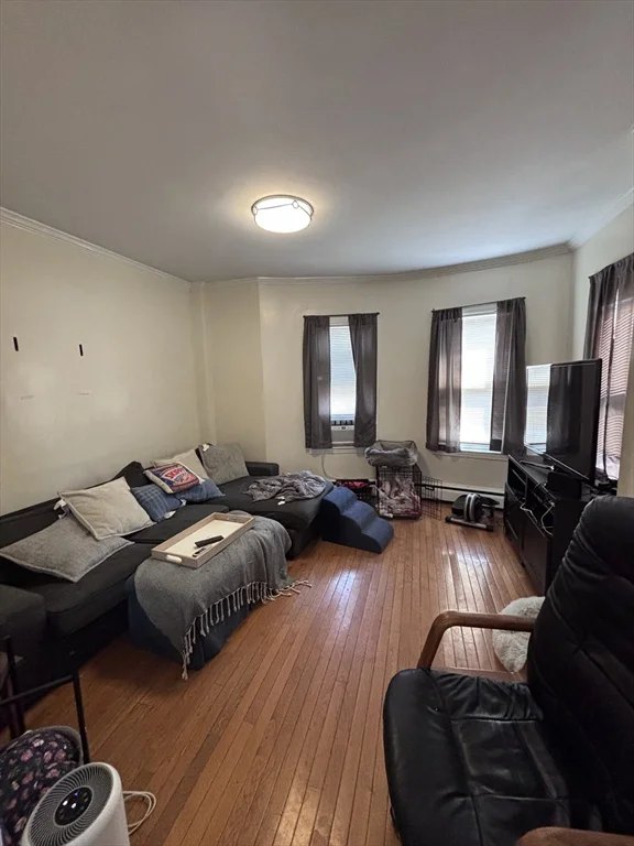 2 bed, 1 bath apartment for rent at 84 Mt Vernon Unit 1, Dorchester