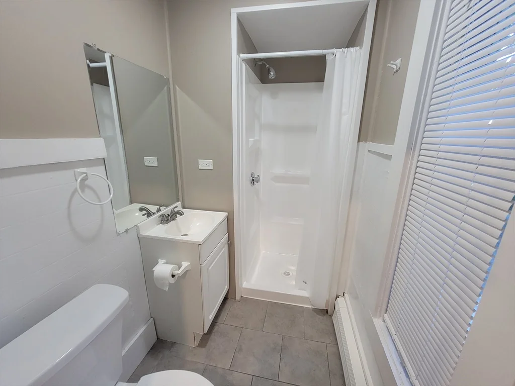 2 bed, 1 bath apartment for rent at 84 North Main St Unit 2, Grafton — photo 3 of 8