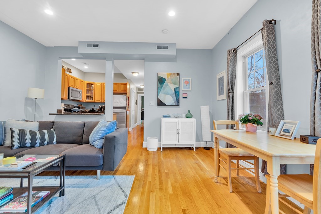 2 bed, 1 bath apartment for rent at 84 O St Unit 2, South Boston — photo 3 of 20
