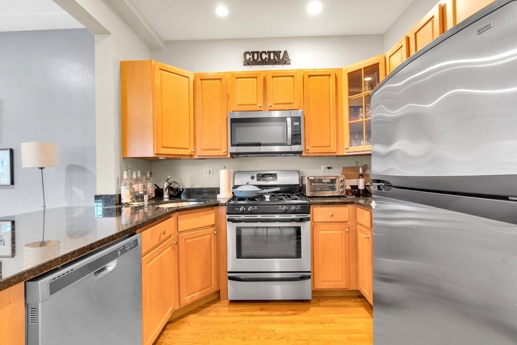 2 bed, 1 bath apartment for rent at 84 O St Unit 2, South Boston — photo 10 of 20