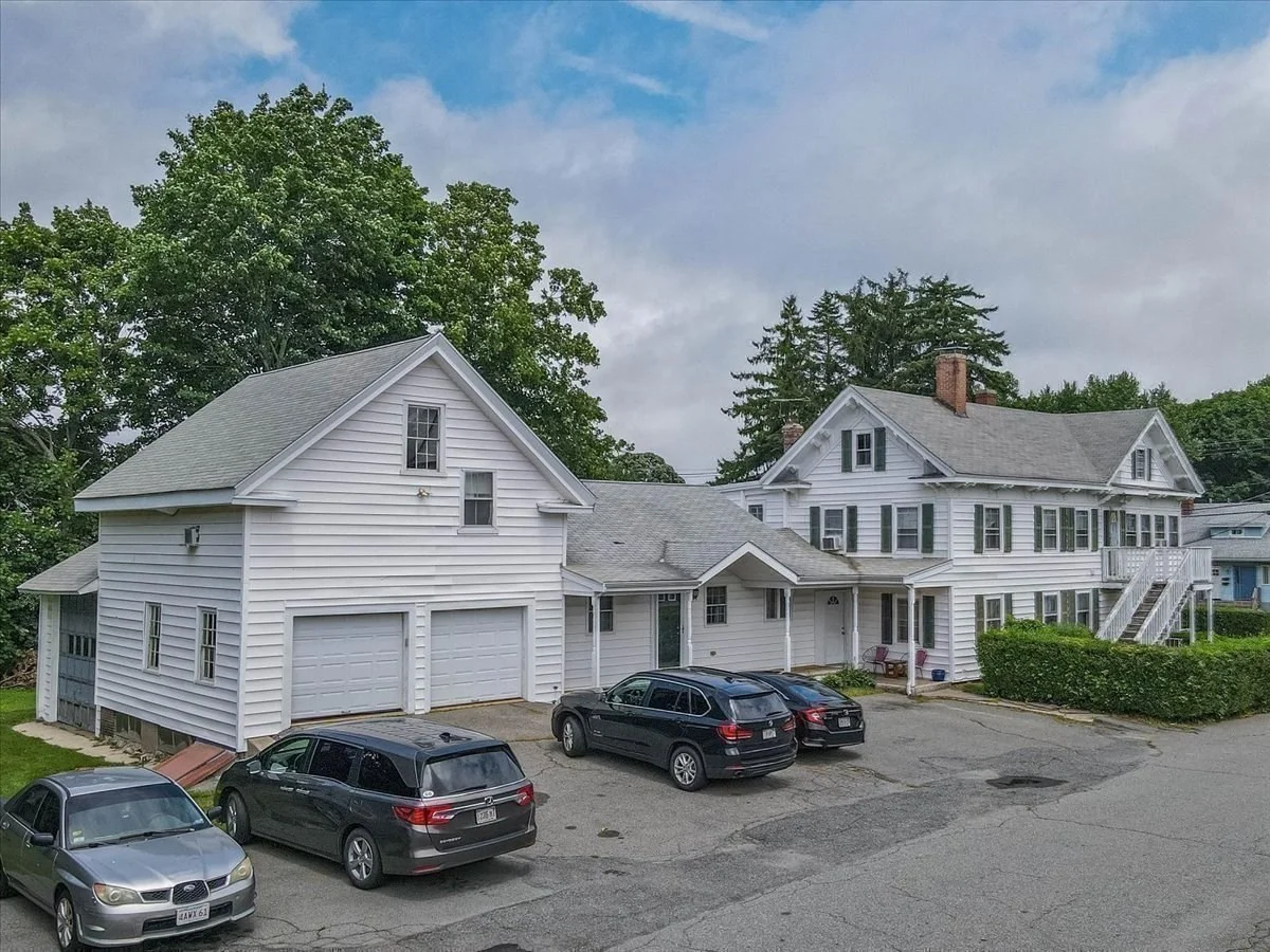 3 bed, 1 bath apartment for rent at 84 Pearl St Unit 1F, Stoughton — photo 3 of 16