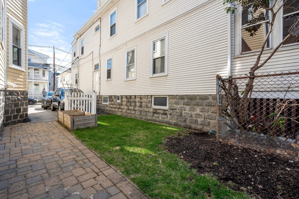 2 bed, 2 bath apartment for rent at 84 Pearson Rd Unit 1, Tufts — photo 20 of 25