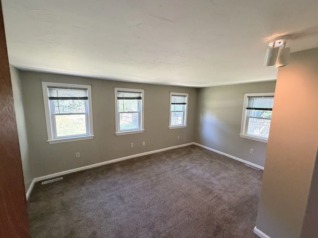 2 bed, 1 bath apartment for rent at 84 Perry St, Weymouth — photo 12 of 16