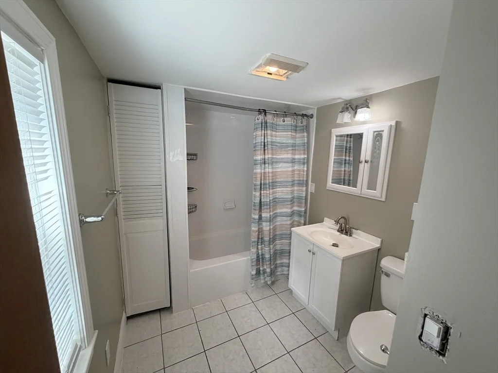2 bed, 1 bath apartment for rent at 84 Perry St, Weymouth — photo 15 of 16