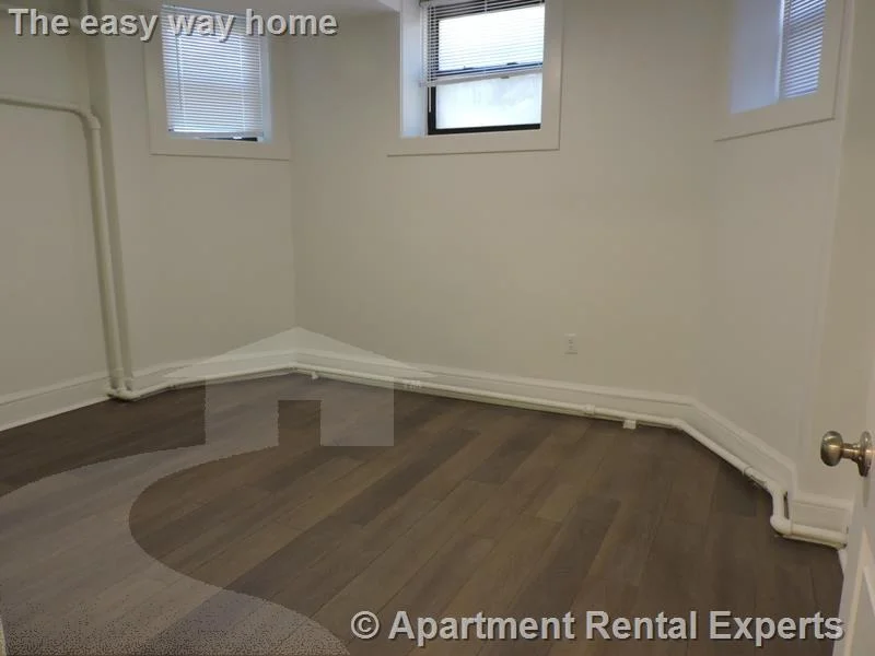 2 bed, 1 bath apartment for rent at 84 Prescott St Unit B, Harvard Square — photo 4 of 11