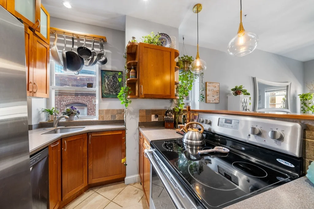 2 bed, 1 bath apartment for rent at 84 Prince St Unit 5B, North End — photo 4 of 19