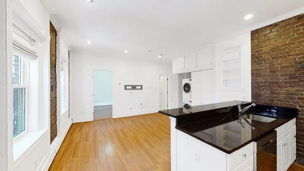 2 bed, 1 bath apartment for rent at 84 Prince St Unit D, North End — photo 3 of 10
