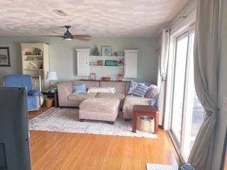 3 bed, 2 bath apartment for rent at 84 Railroad Ave Unit B, Salisbury — photo 7 of 19