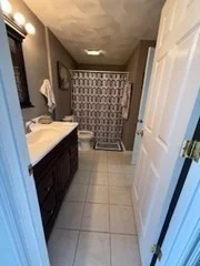 3 bed, 2 bath apartment for rent at 84 Railroad Ave Unit B, Salisbury — photo 16 of 19