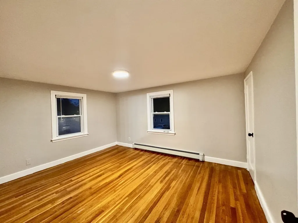 2 bed, 1 bath apartment for rent at 84 Reed St Unit 84, West Side — photo 11 of 20