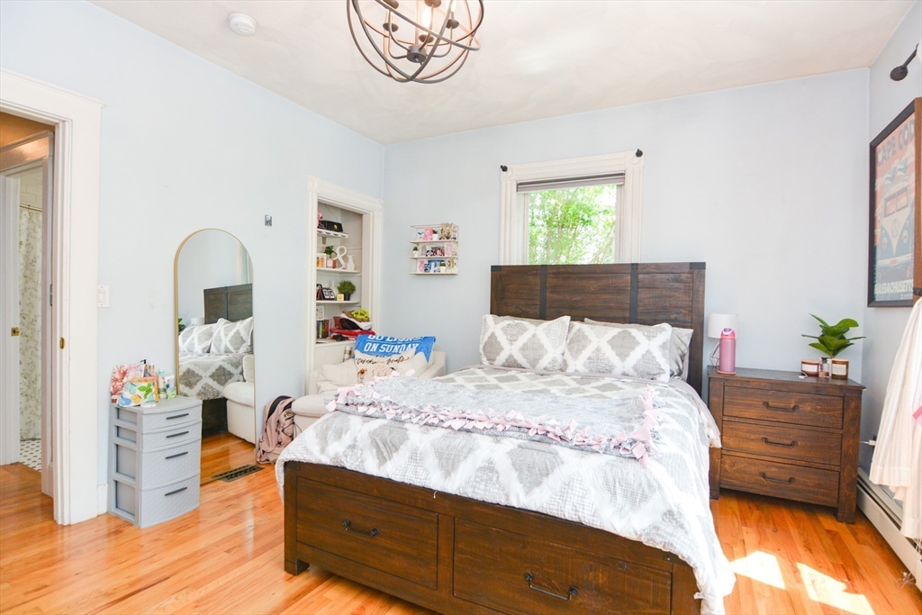 3 bed, 1 bath apartment for rent at 84 Roseclair St Unit 1, Dorchester — photo 7 of 14