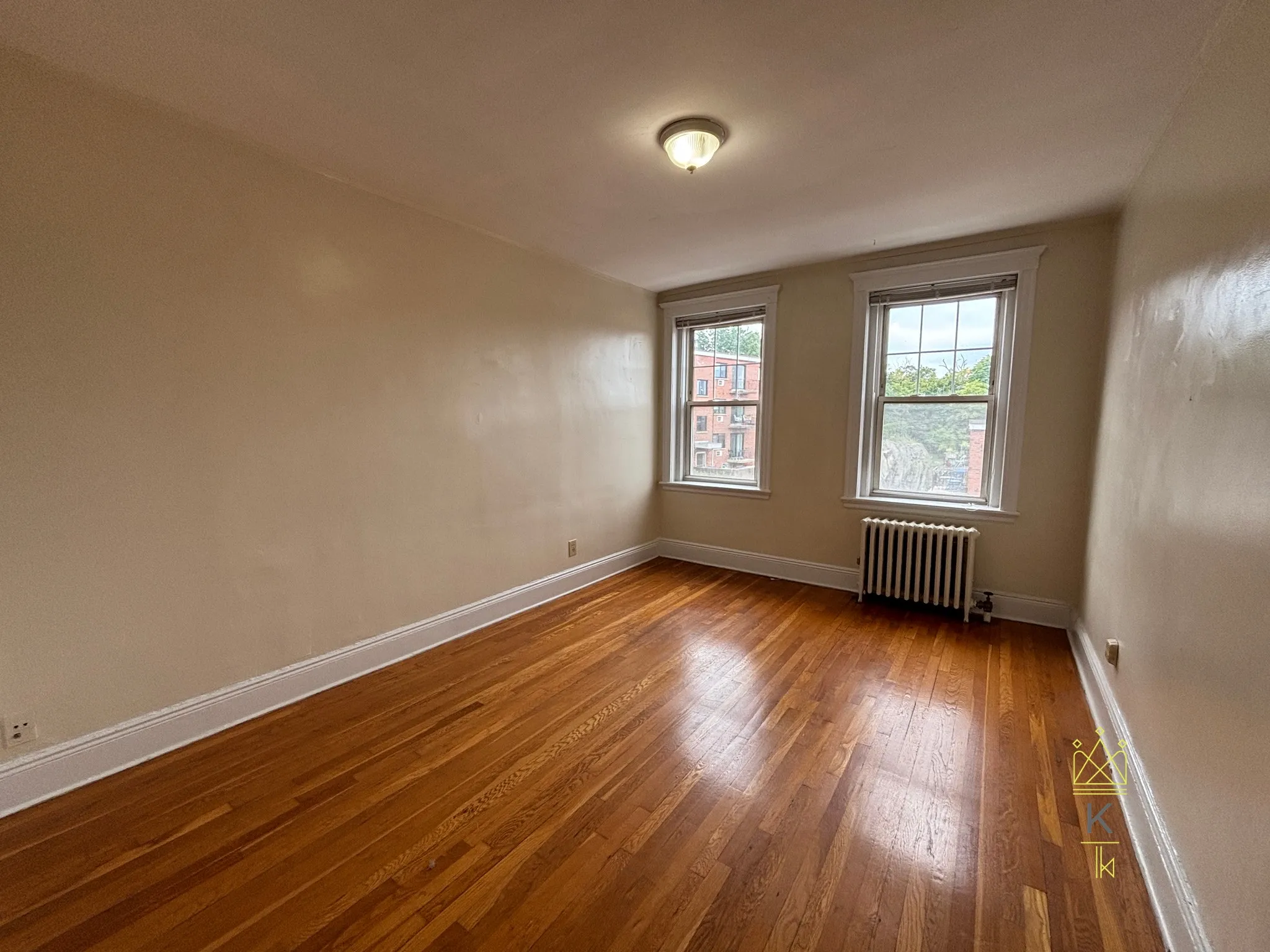 2 bed, 1 bath apartment for rent at 84 Sutherland Rd Unit 011, Brighton