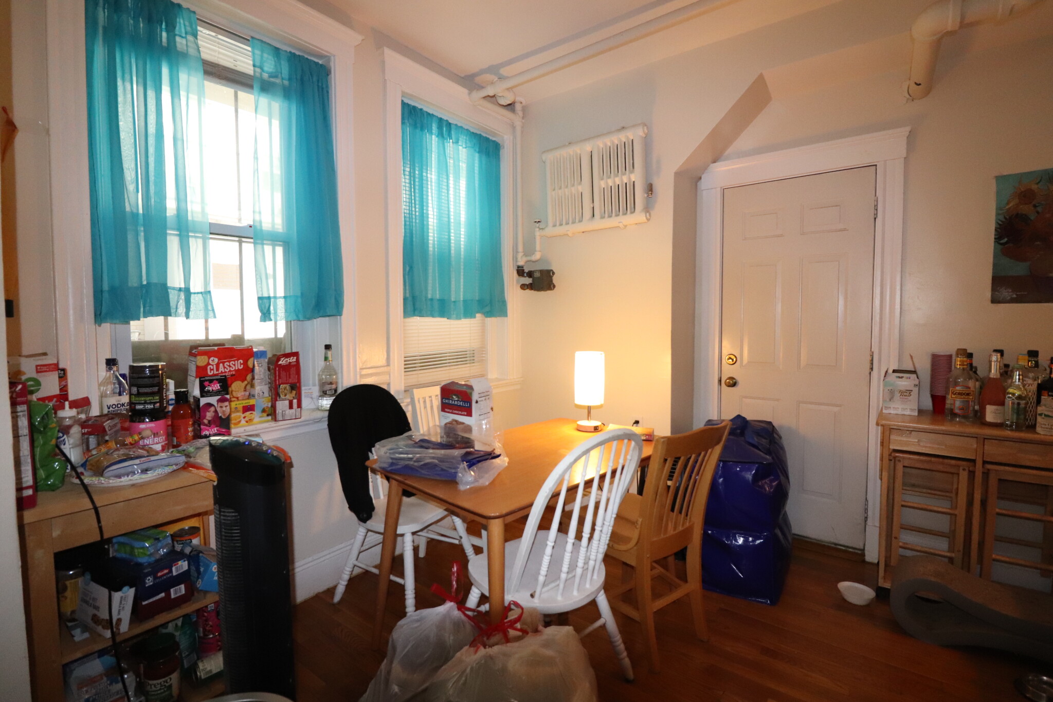 1.5 bed, 1 bath apartment for rent at 84 Sutherland Rd Unit 1, Brighton — photo 6 of 24
