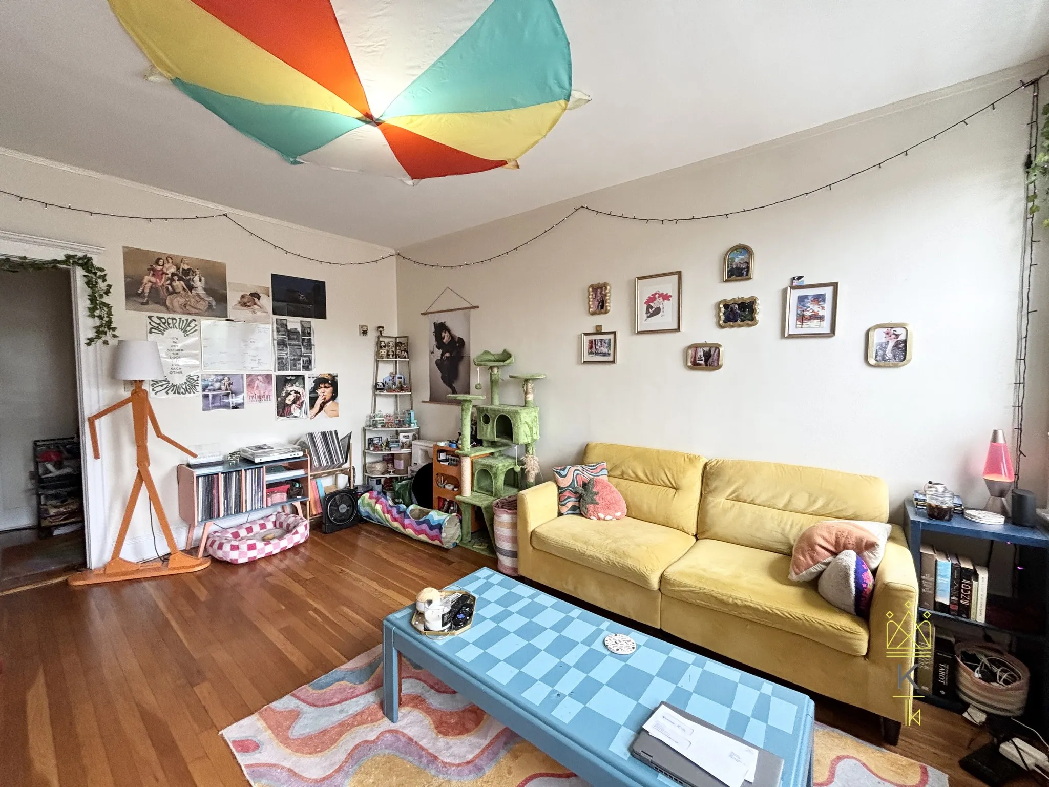 2 bed, 1 bath apartment for rent at 84 Sutherland Rd Unit 11, Brighton — photo 3 of 13