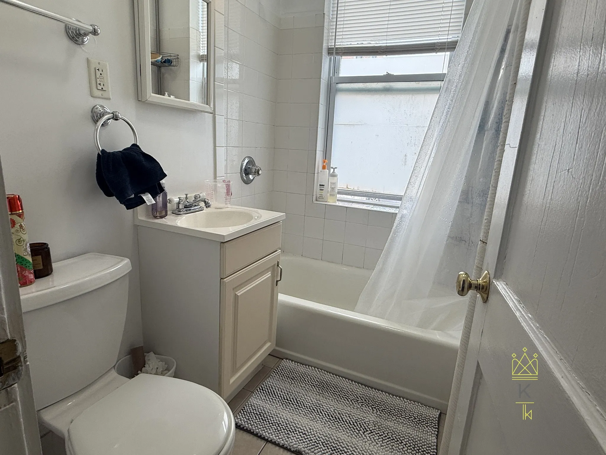 2 bed, 1 bath apartment for rent at 84 Sutherland Rd Unit 2, Brighton — photo 7 of 10