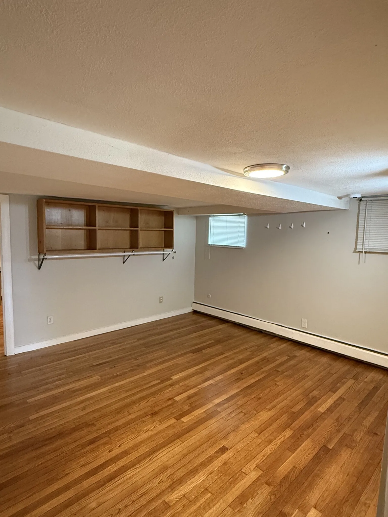 4 bed, 1.5 bath apartment for rent at 84 Thorndike St Unit B, East Cambridge — photo 4 of 8