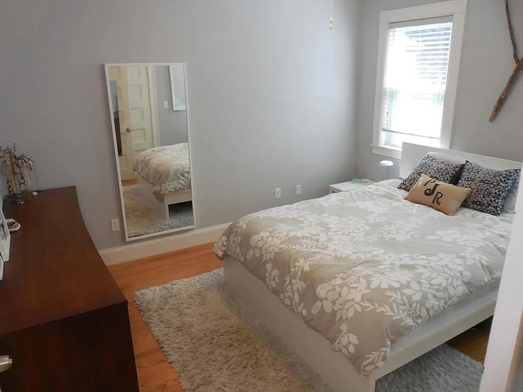 2 bed, 2 bath apartment for rent at 84 Tower Unit 1, Jamaica Plain — photo 15 of 16