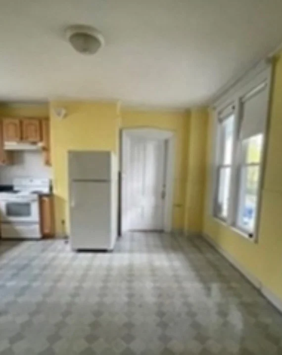 3 bed, 1 bath apartment for rent at 84 Walker St Unit 1, Newtonville — photo 5 of 8