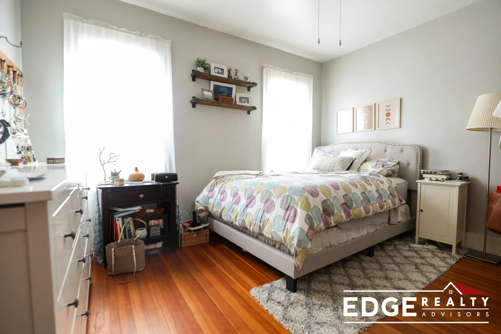 3 bed, 2 bath apartment for rent at 84 Wallingford Rd Unit 1, Brighton — photo 6 of 10
