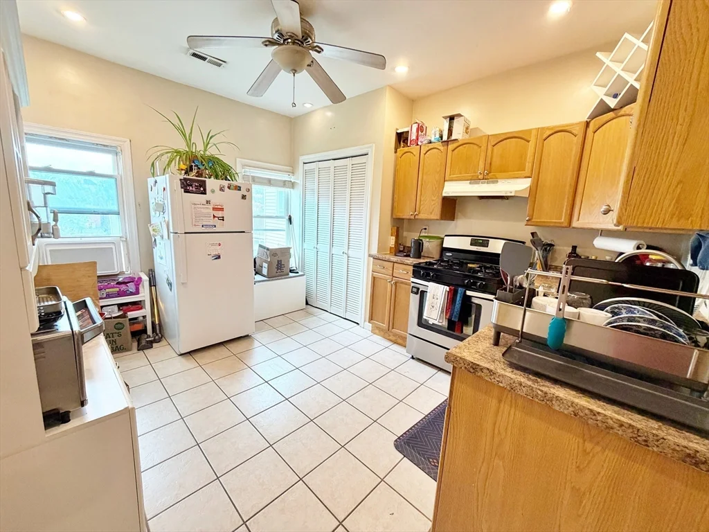 2 bed, 1 bath apartment for rent at 84 Webster St Unit 3, East Boston — photo 4 of 12