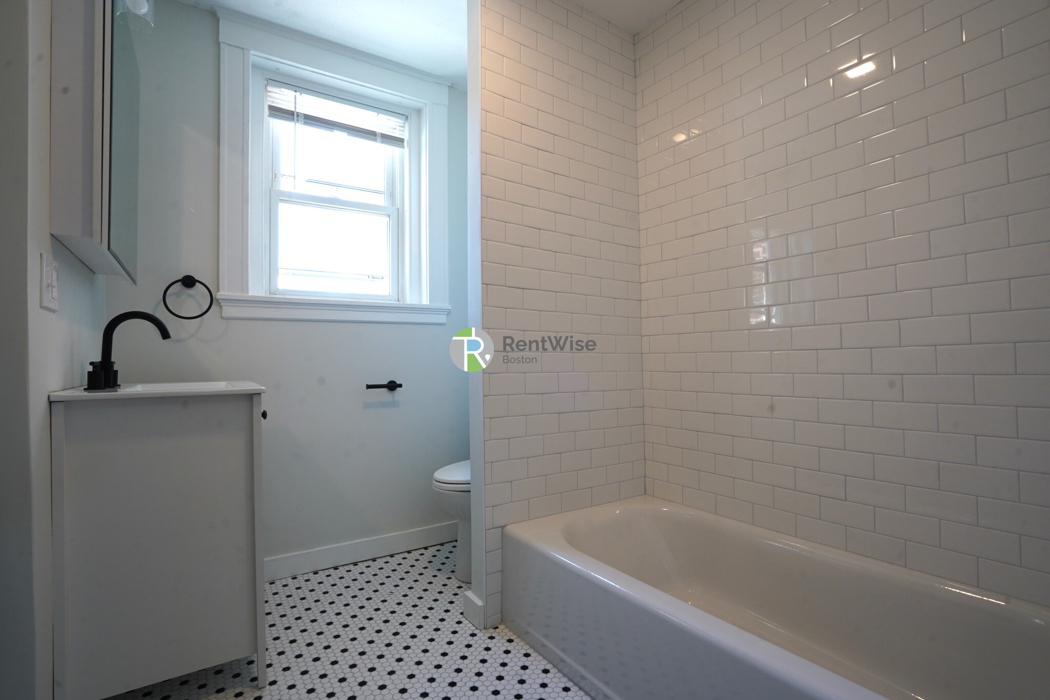 Studio bed, 1 bath apartment for rent at 840 Massachusetts Ave Unit 11, Arlington — photo 9 of 41