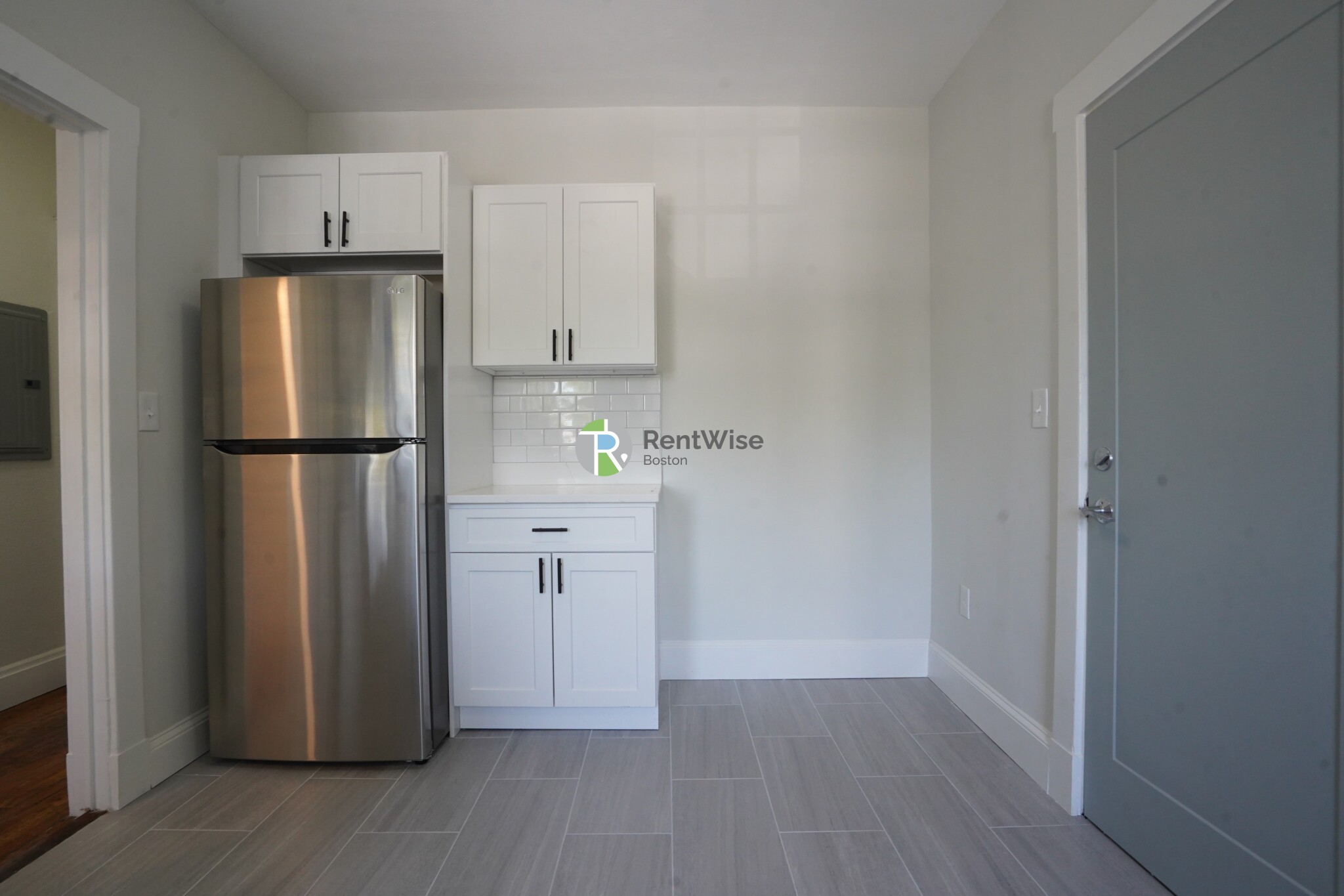 Studio bed, 1 bath apartment for rent at 840 Massachusetts Ave Unit 11, Arlington — photo 14 of 41