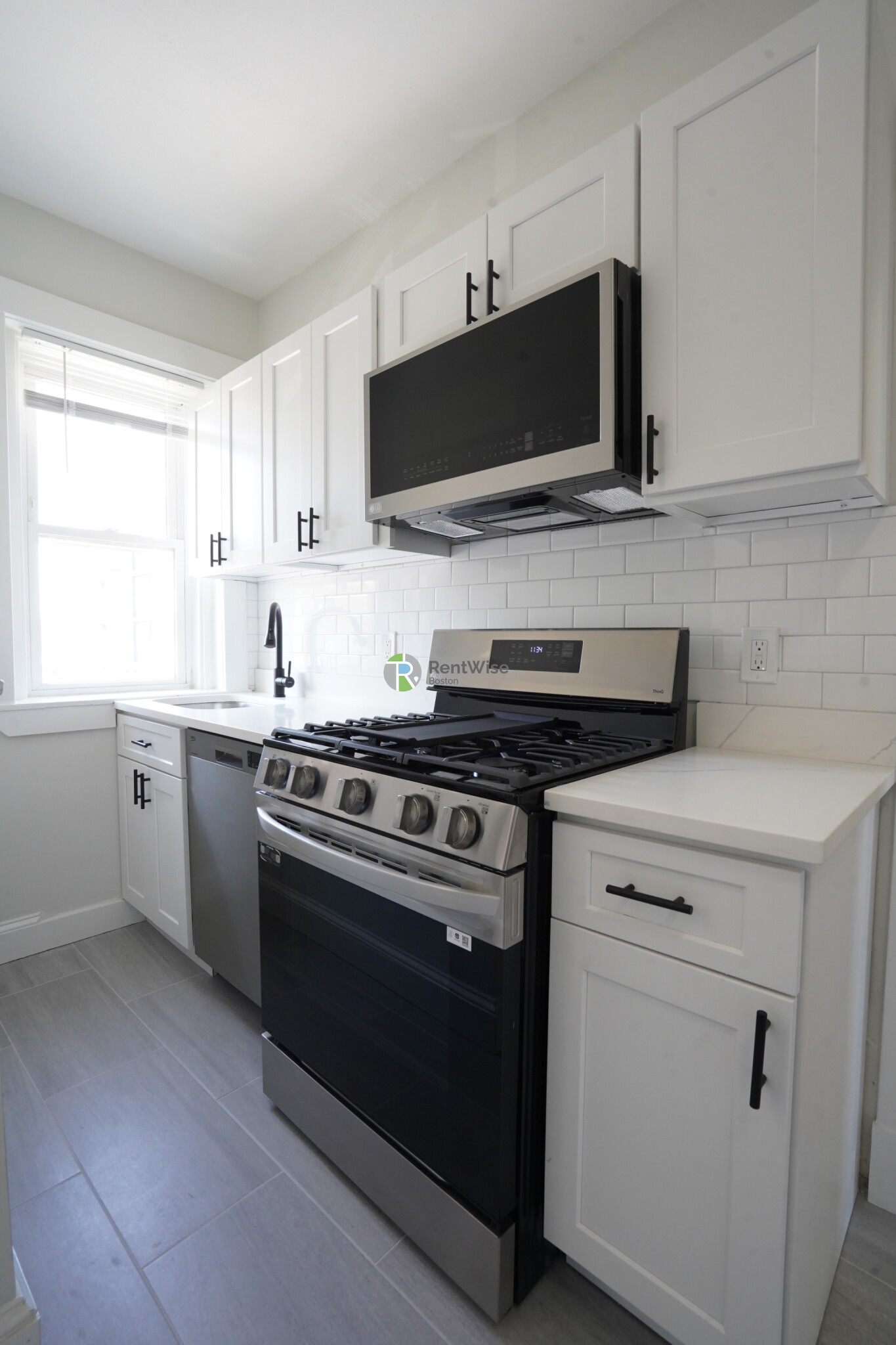 Studio bed, 1 bath apartment for rent at 840 Massachusetts Ave Unit 11, Arlington — photo 13 of 41