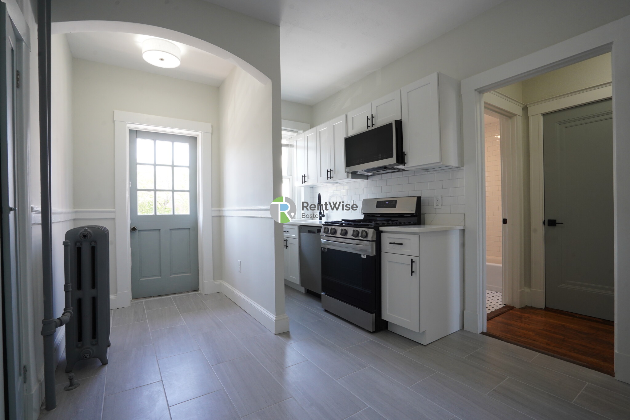 Studio bed, 1 bath apartment for rent at 840 Massachusetts Ave Unit 11, Arlington — photo 11 of 41