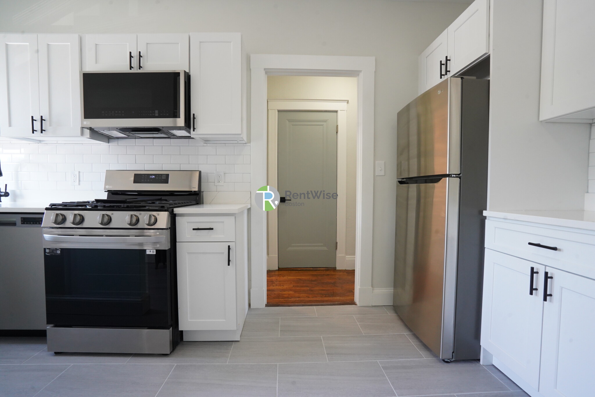Studio bed, 1 bath apartment for rent at 840 Massachusetts Ave Unit 11, Arlington — photo 15 of 41