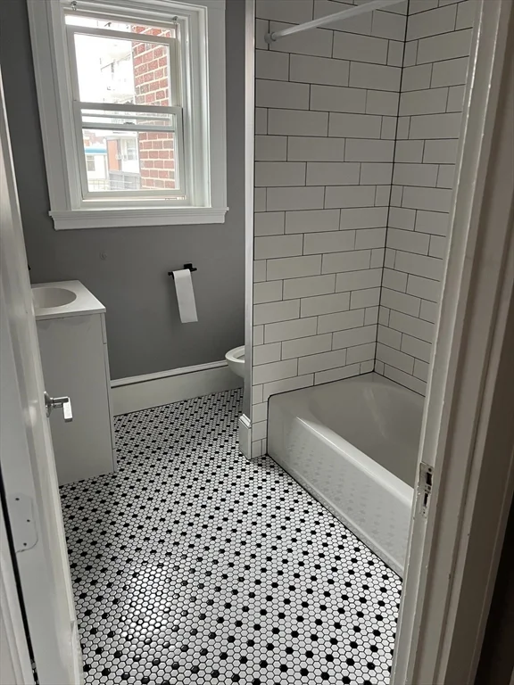 Studio bed, 1 bath apartment for rent at 840 Massachusetts Ave Unit 8, Arlington Heights — photo 5 of 8