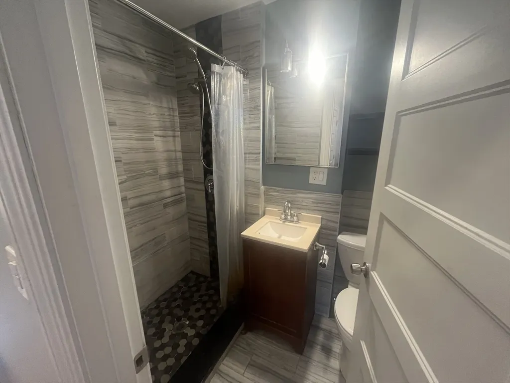 2 bed, 1 bath apartment for rent at 841 Dorchester Ave Unit 2, Dorchester — photo 13 of 26