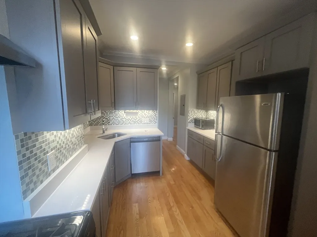 2 bed, 1 bath apartment for rent at 841 Dorchester Ave Unit 2, Dorchester