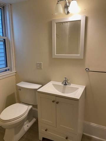 1 bed, 1 bath apartment for rent at 841 E 2nd St Unit 2, South Boston — photo 5 of 12