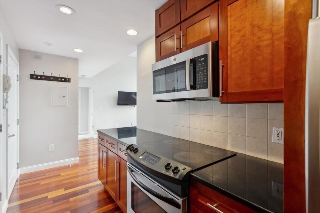 2 bed, 1 bath apartment for rent at 841 Parker St Unit 205, Mission Hill — photo 10 of 27
